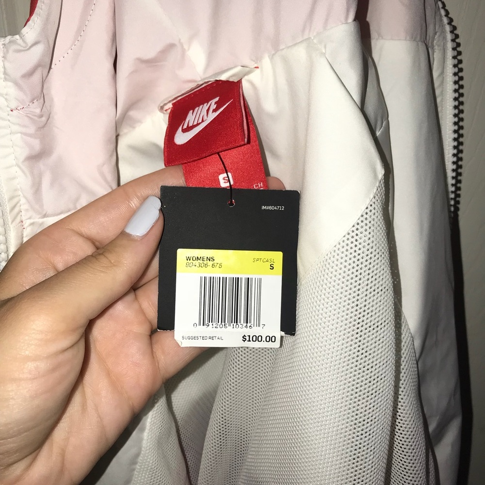 Nike jacket - Picture 3 of 5